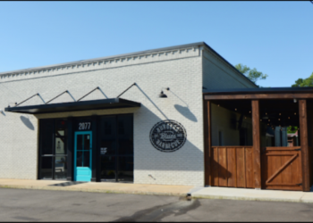 Exterior of Burgers and Blues in the afternoon