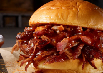 Barbecue sandwich from Dickeys barbeque 