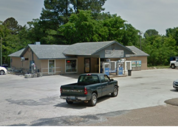 Exterior of Lake Harbor Trade Depot in the afternoon 