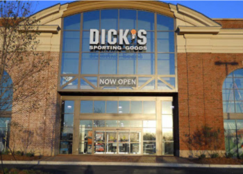 exterior of dick's sporting goods in the afternoon 