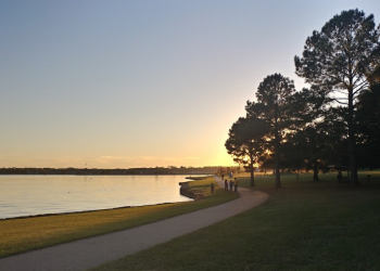 sunset on the water at old trace park 