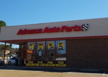 exterior of Advanced Autoparts during the day
