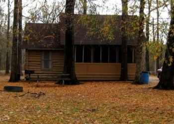 exterior of Leroy Percy state park