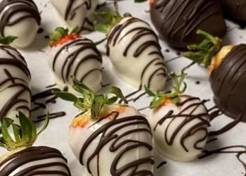 The Caramel Factory chocolate covered strawberries